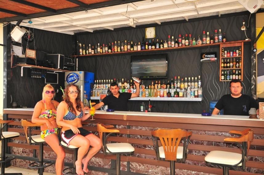 Ozturk Apart Hotel Marmaris Zewnętrze zdjęcie